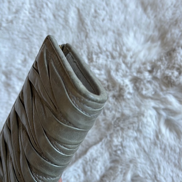 Miu Miu Matelasse Half Zip Long Wallet in Light Gray - Picture 9 of 15